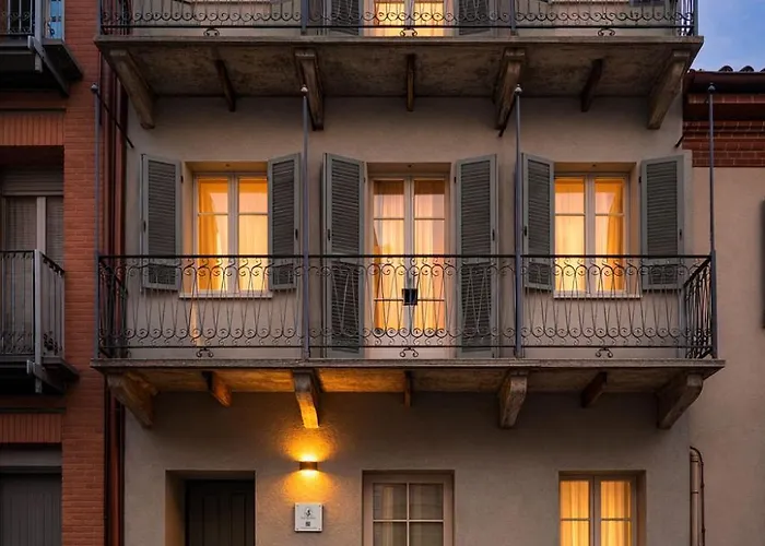 Casa Botanica - Boutique Nel Centro Di * アルバ